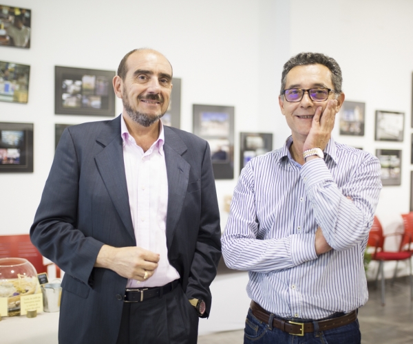 Juan Carlos Tomás, auditor en Juan Carlos Tomás auditores y el técnico de Proyectos de Farmamundi, Rafael Mauri.
