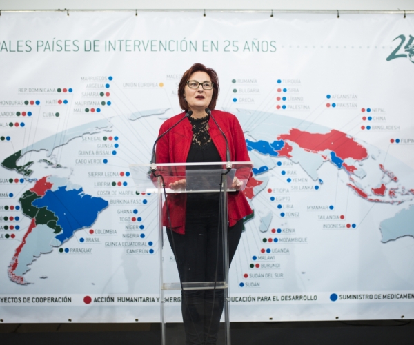 La responsable del área de Comunicación y Marketing de Farmamundi, Yolanda Ansón, durante la presentación del evento.