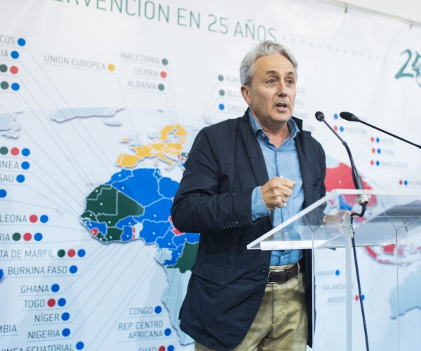 Paco Clemente, durante su discurso.
