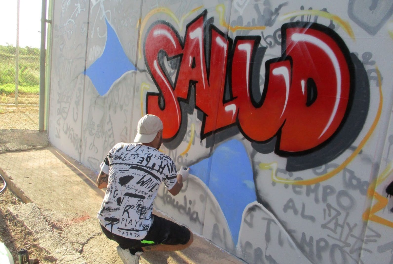 En Valencia, el arte urbano se convierte en altavoz para que la juventud defienda la salud