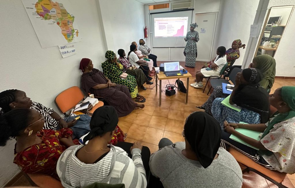 Taller mutilación genital femenina Farmamundi