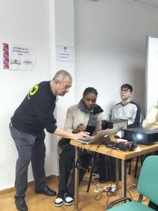 Formación del programa Valientes Africanas - Farmamundi