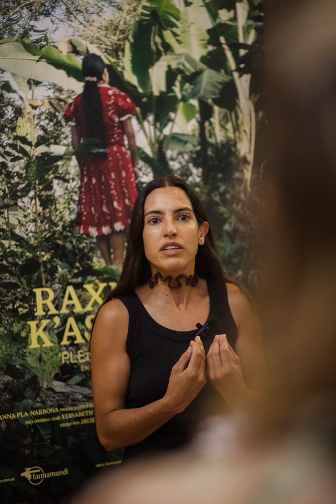 Estrena del documental "Raxnaquil k'aslemal" 